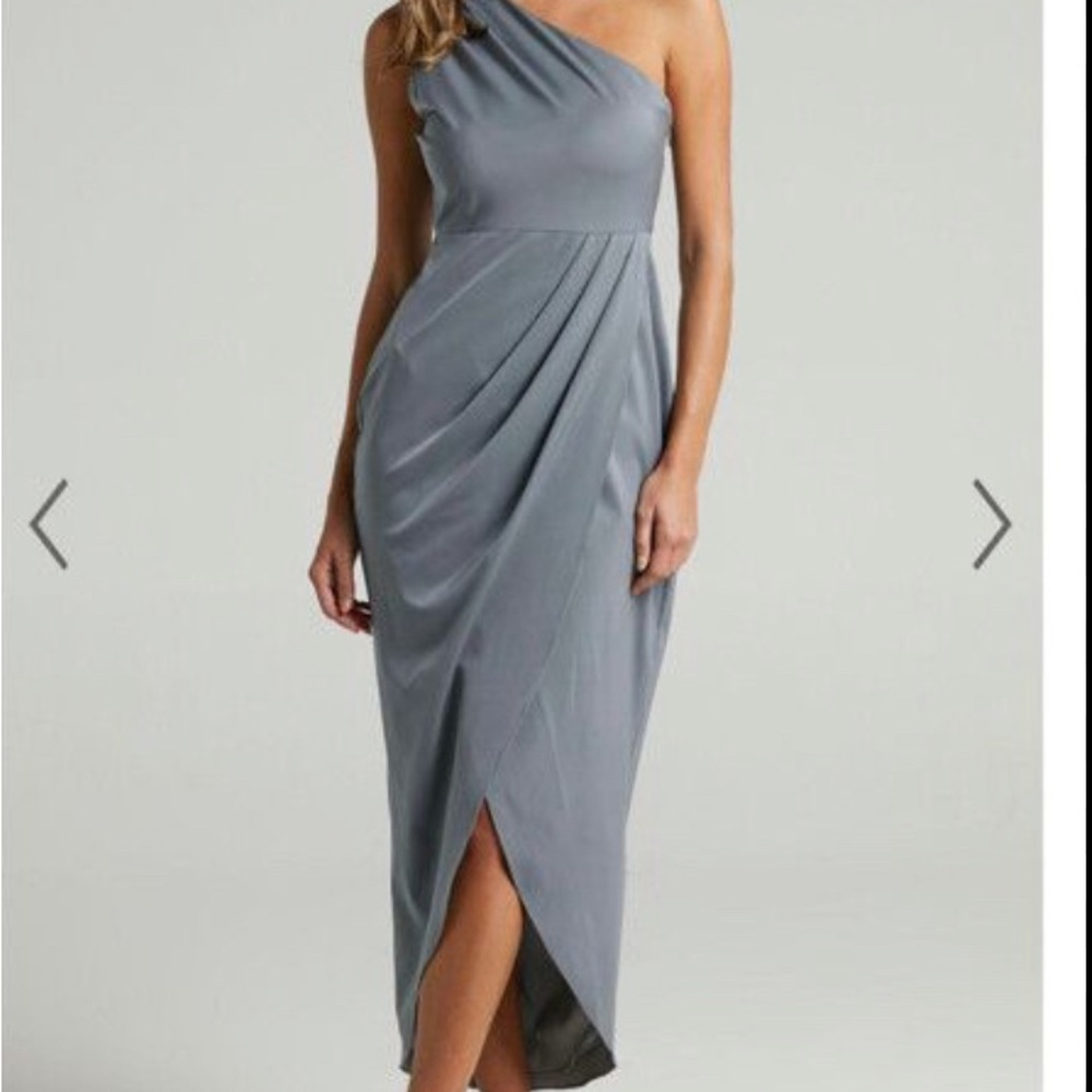 Elegant Gray One-Shoulder Dress